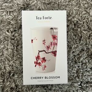 Tea Forte Accessory Collection - Kati Steeping Cup with Infuser - Cherry Blossom